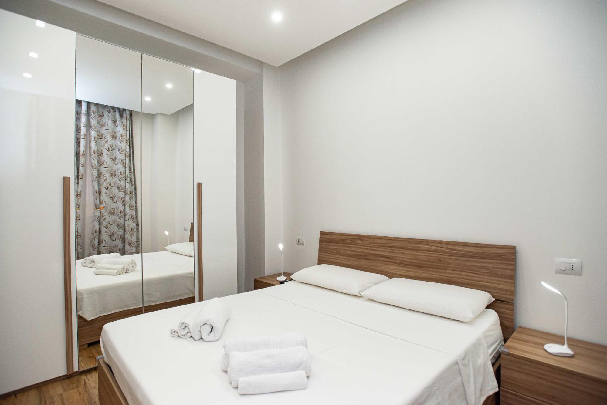 Cademari Apartamento Génova Exterior foto